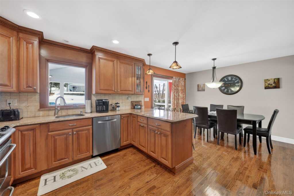 4 Adams Drive, Stony Point, NY 10980 - Photo 16 of 41