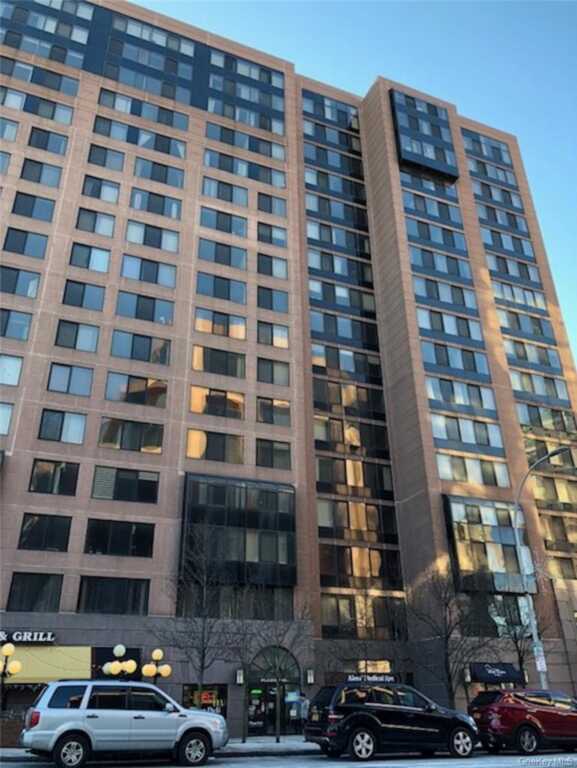 4 Martine Avenue, Unit #408, White Plains, NY 10606