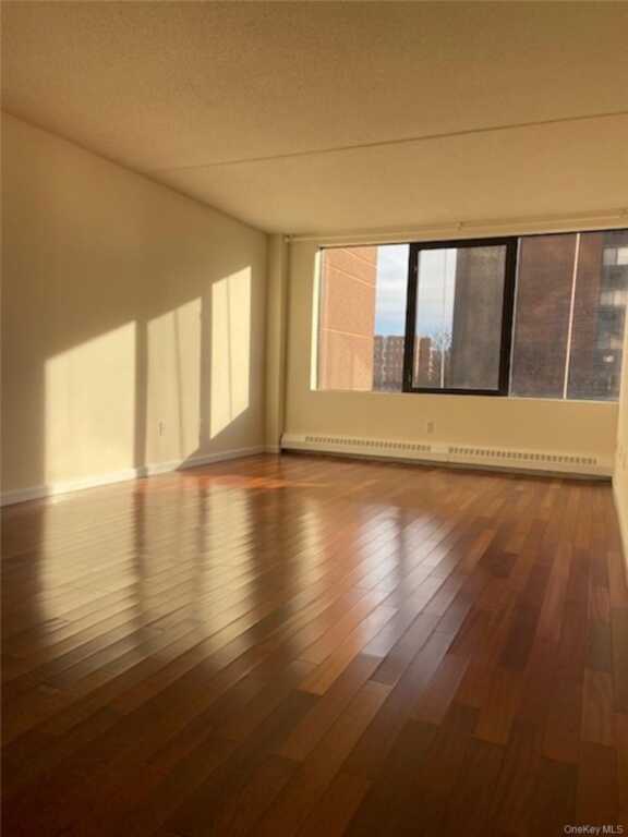 4 Martine Avenue, Unit #408, White Plains, NY 10606 - Photo 5 of 20