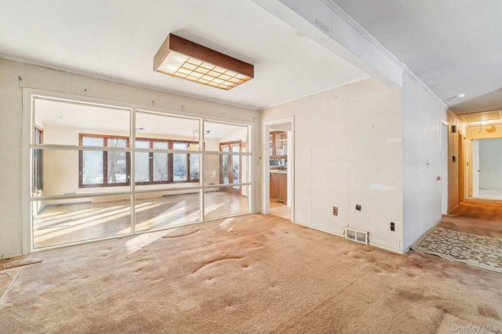 12 Park Avenue, New City, NY 10956 - Photo 10 of 50