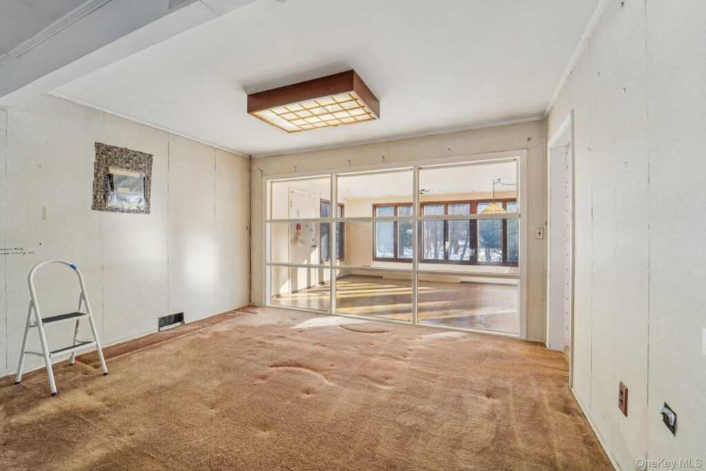 12 Park Avenue, New City, NY 10956 - Photo 11 of 50