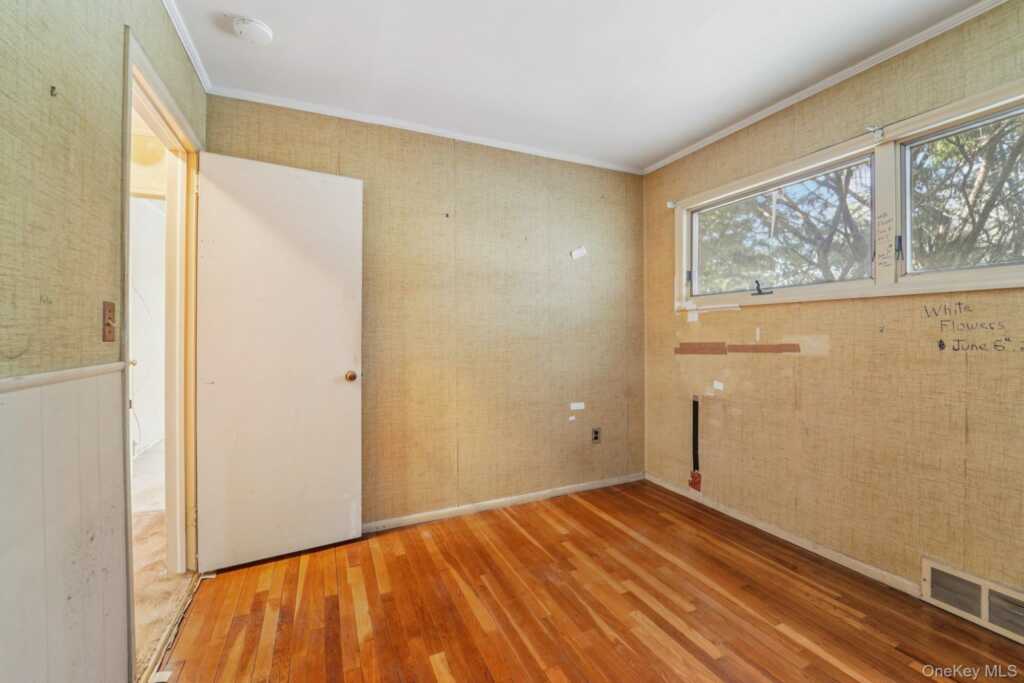 12 Park Avenue, New City, NY 10956 - Photo 14 of 50