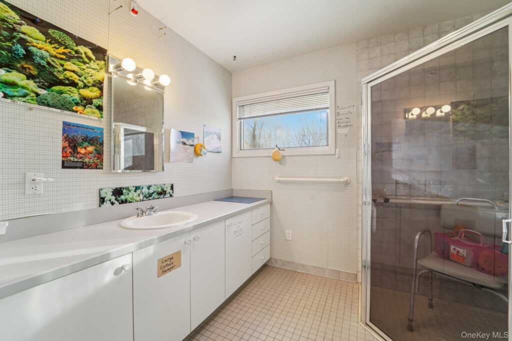 12 Park Avenue, New City, NY 10956 - Photo 19 of 50