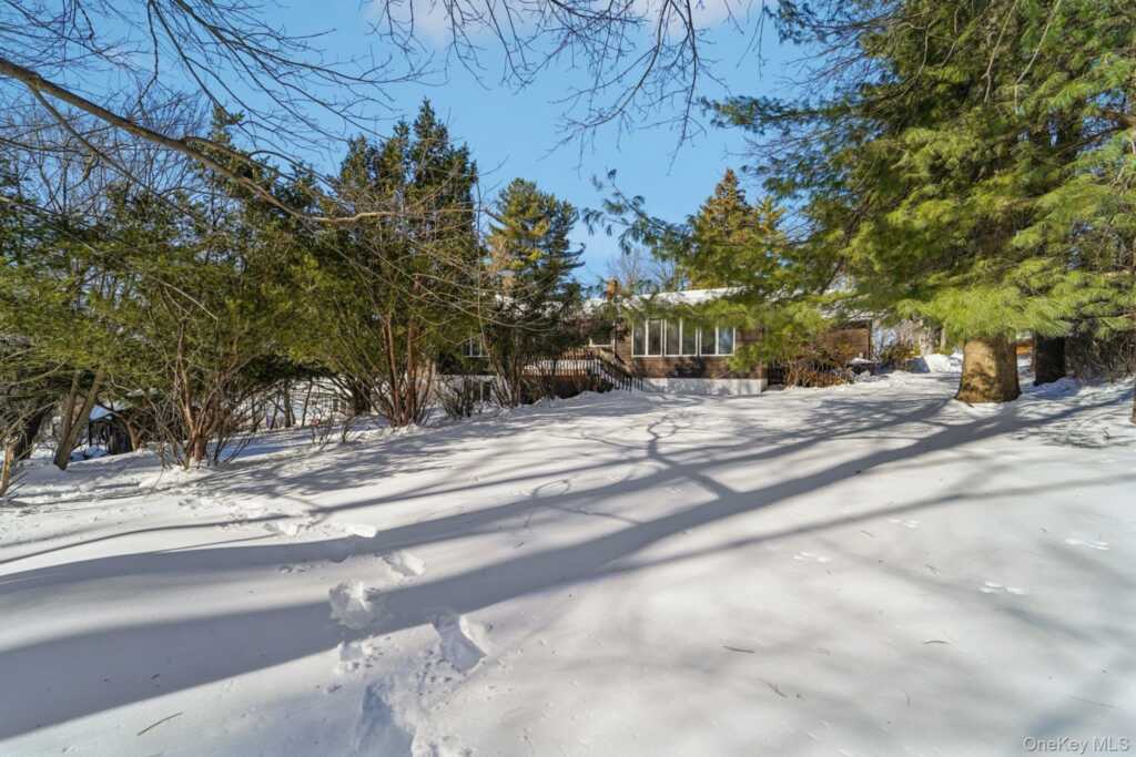 12 Park Avenue, New City, NY 10956 - Photo 35 of 50