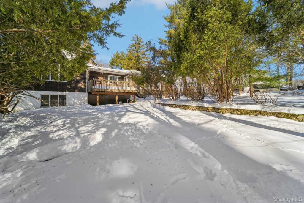 12 Park Avenue, New City, NY 10956 - Photo 46 of 50