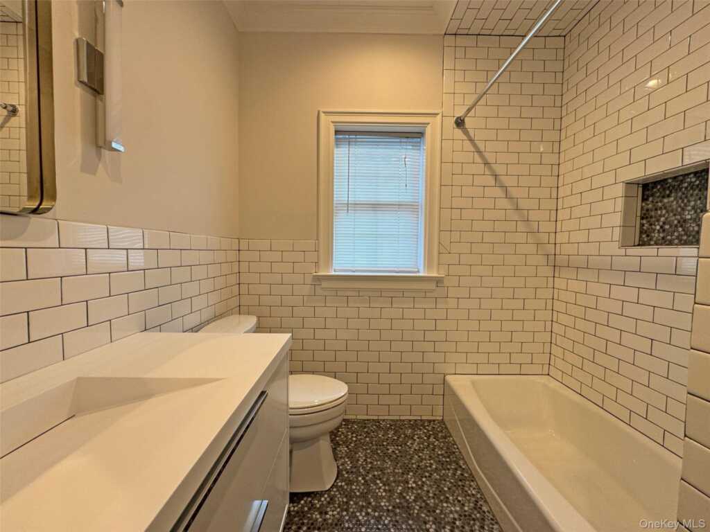 30 High Street, Unit #B, Rye, NY 10580 - Photo 14 of 21