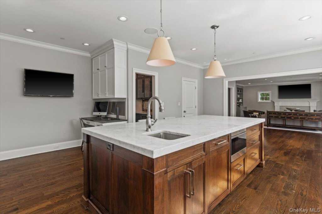 81 Wappanocca Avenue, Rye, NY 10580 - Photo 10 of 27