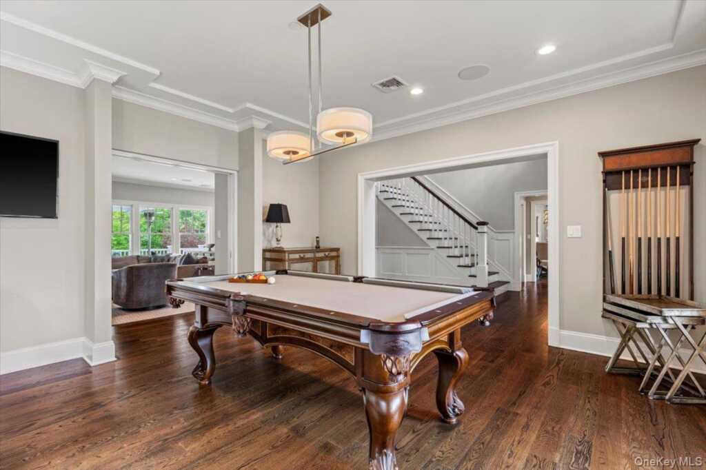 81 Wappanocca Avenue, Rye, NY 10580 - Photo 4 of 27