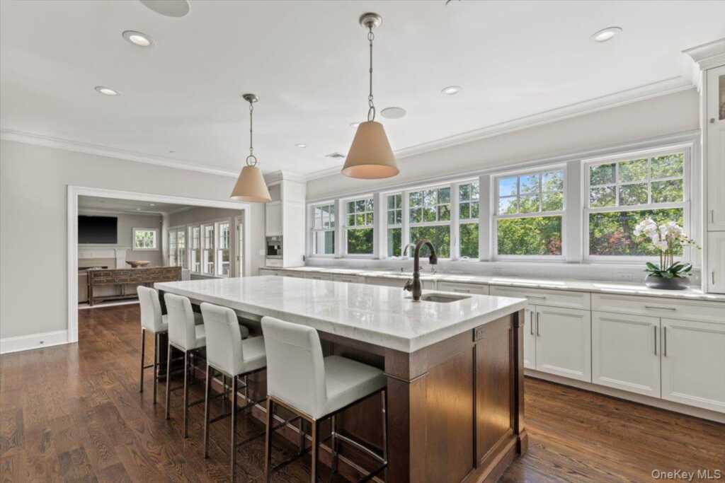 81 Wappanocca Avenue, Rye, NY 10580 - Photo 9 of 27