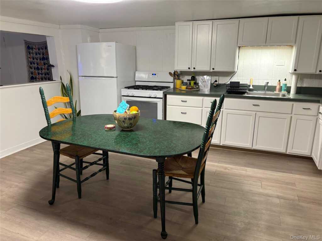 455 Piermont Avenue, Unit #A, Piermont, NY 10968 - Photo 2 of 5