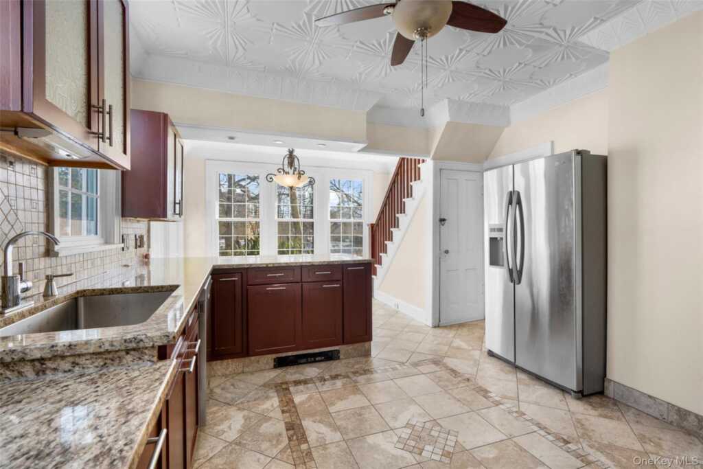 1146 North Avenue, New Rochelle, NY 10804 - Photo 25 of 50