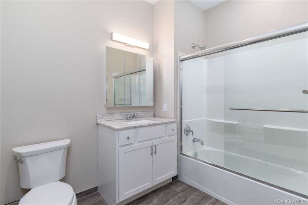 6 N Midland Avenue, Nyack, NY 10960 - Photo 10 of 15