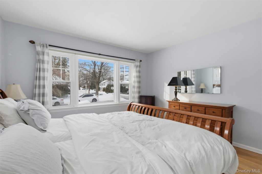 93 Smith Avenue, White Plains, NY 10605 - Photo 17 of 45