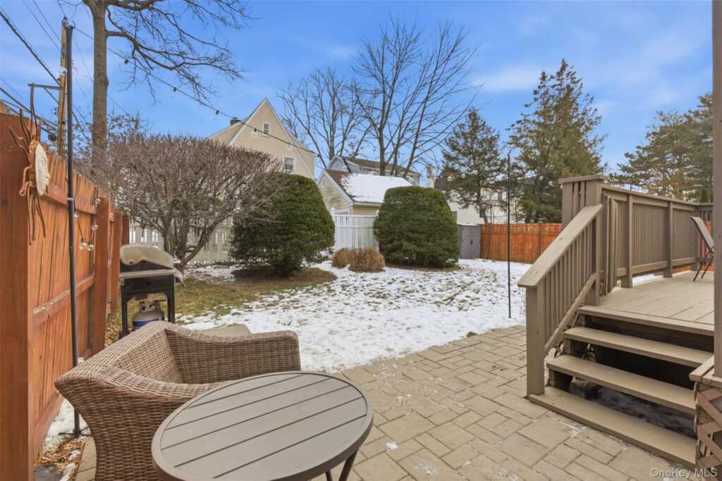 93 Smith Avenue, White Plains, NY 10605 - Photo 34 of 45