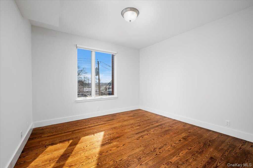 422 E Boston Post Road, Unit #302, Rye, NY 10543 - Photo 12 of 16