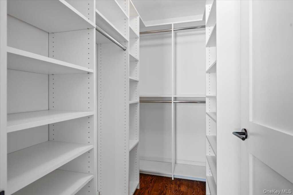 422 E Boston Post Road, Unit #302, Rye, NY 10543 - Photo 14 of 16