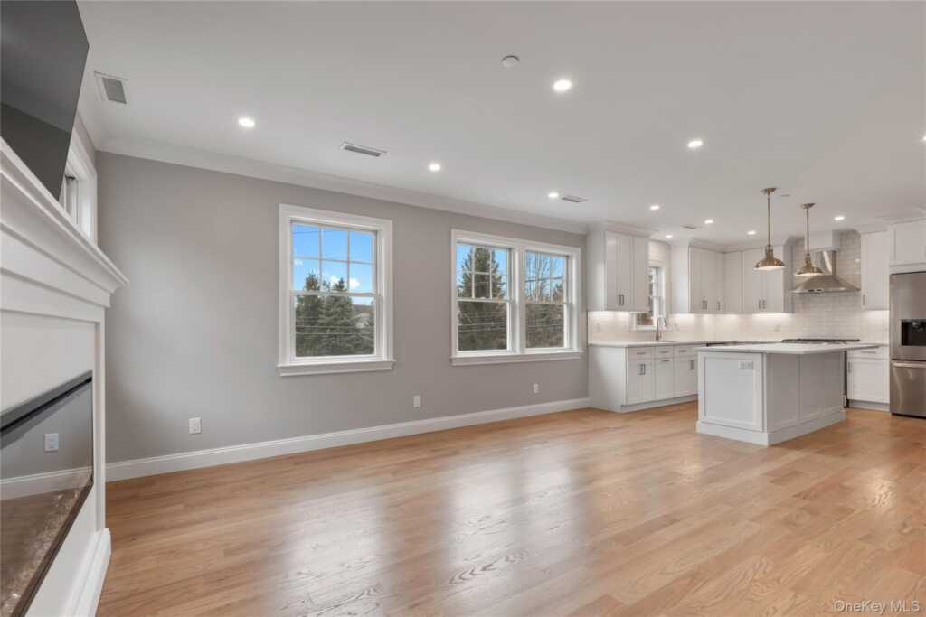 280 Purchase Street, Unit #2, Rye, NY 10580 - Photo 7 of 26