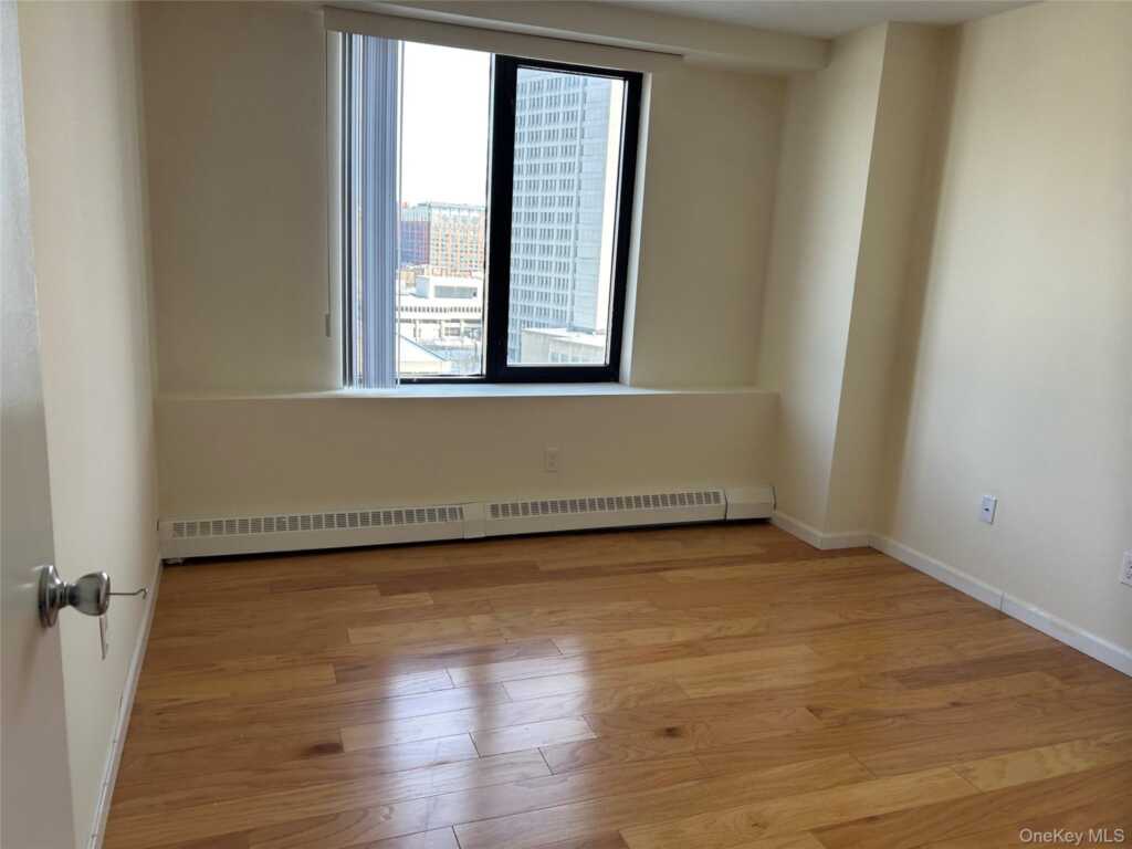 4 Martine Avenue, Unit #1205, White Plains, NY 10606 - Photo 10 of 24