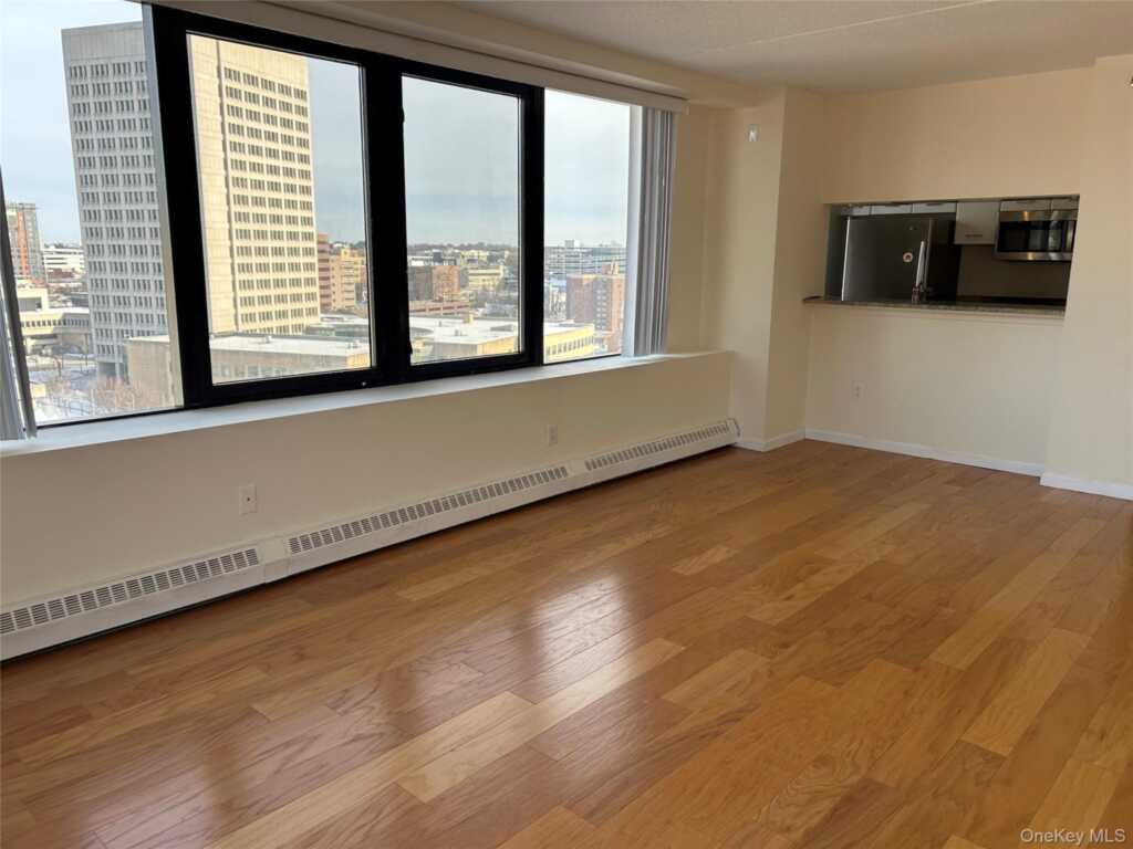 4 Martine Avenue, Unit #1205, White Plains, NY 10606 - Photo 7 of 24