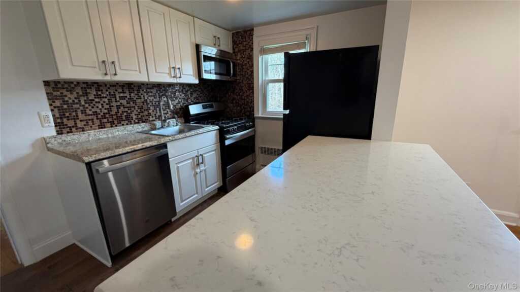 2 Wyman Street, Rye, NY 10573 - Photo 4 of 14