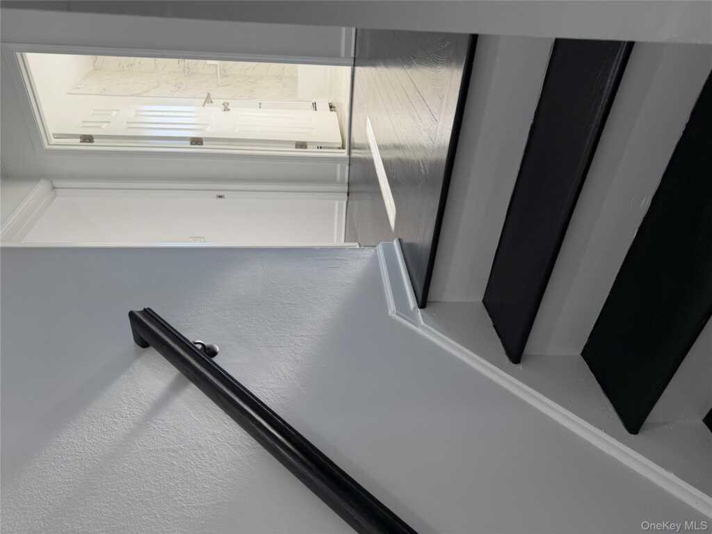 12 Central Drive, Unit #1, Nanuet, NY 10954 - Photo 11 of 20