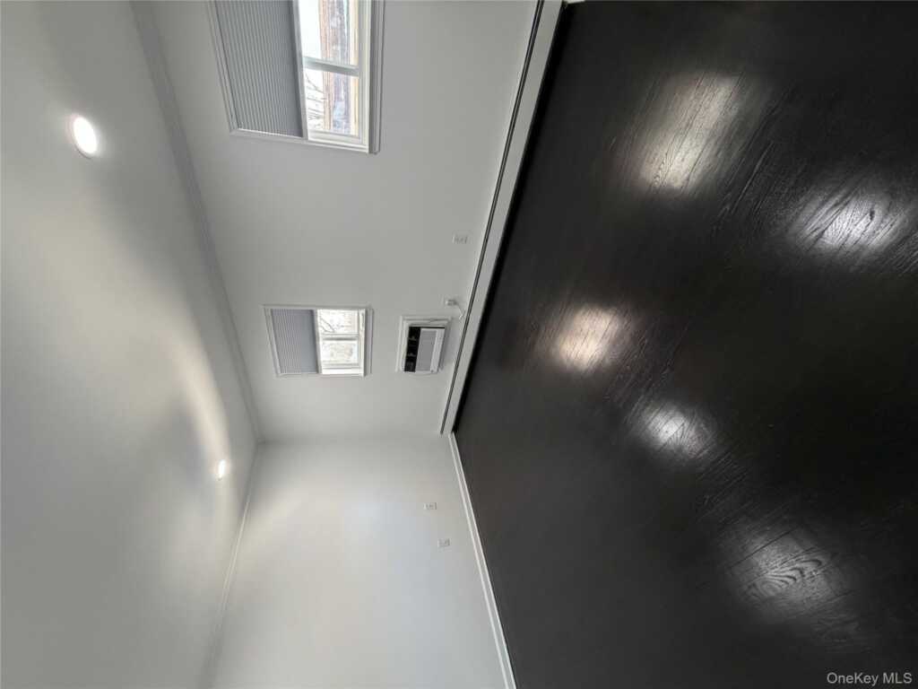 12 Central Drive, Unit #1, Nanuet, NY 10954 - Photo 14 of 20