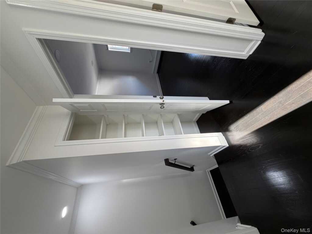 12 Central Drive, Unit #1, Nanuet, NY 10954 - Photo 18 of 20