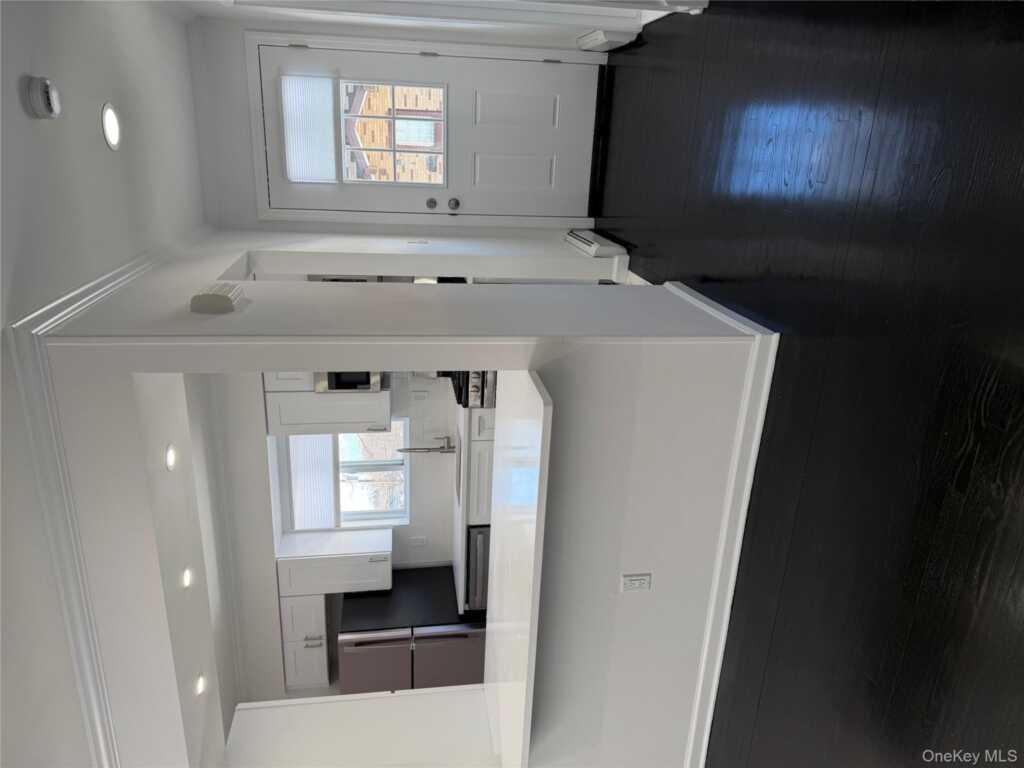 12 Central Drive, Unit #1, Nanuet, NY 10954 - Photo 9 of 20