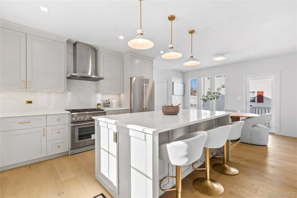 4 W Glen Avenue, Rye, NY 10573 - Photo 11 of 35