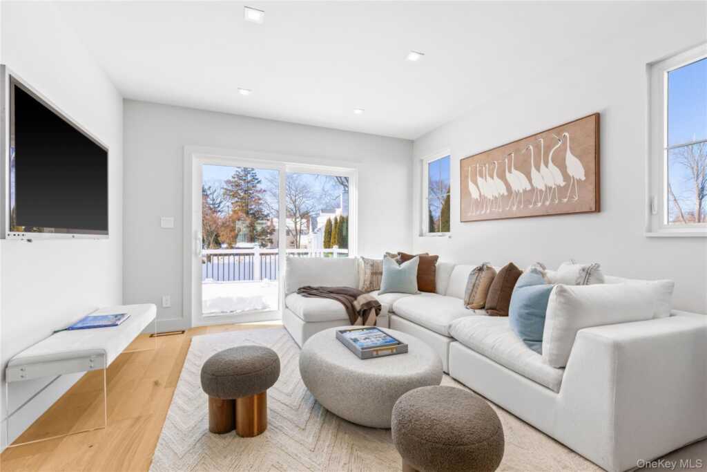 4 W Glen Avenue, Rye, NY 10573 - Photo 17 of 35