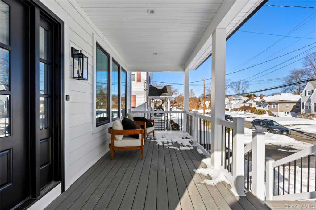 4 W Glen Avenue, Rye, NY 10573 - Photo 2 of 35