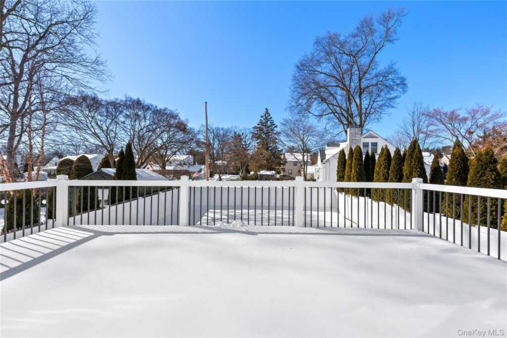 4 W Glen Avenue, Rye, NY 10573 - Photo 28 of 35