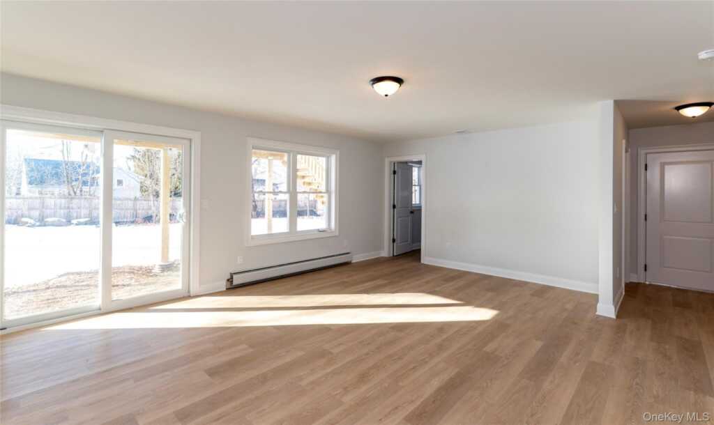 748 9W Route, Valley Cottage, NY 10989 - Photo 25 of 31