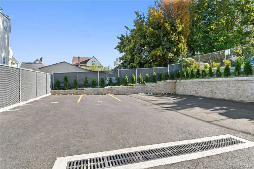 348 Main Street, Unit #3D, New Rochelle, NY 10801 - Photo 13 of 15