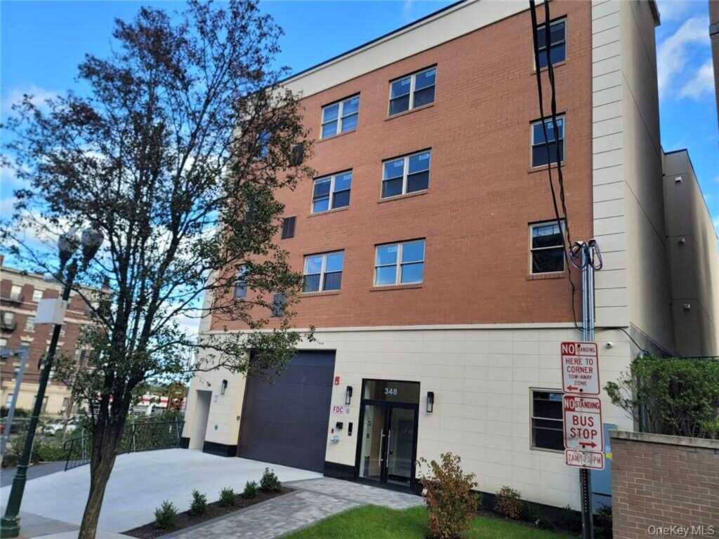348 Main Street, Unit #3D, New Rochelle, NY 10801 - Photo 2 of 15