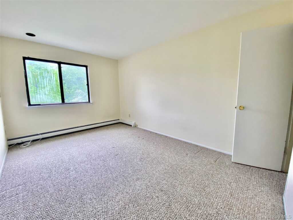 75 Greenway Close, Unit #1, Rye, NY 10573 - Photo 16 of 24