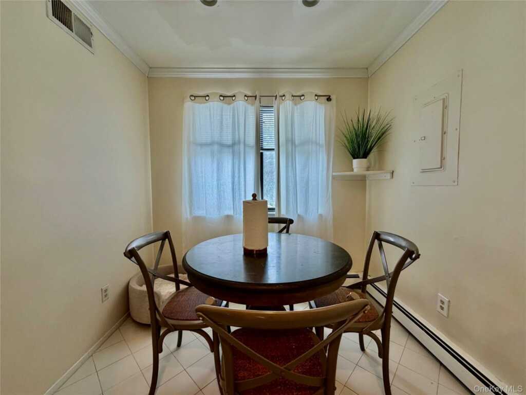 75 Greenway Close, Unit #1, Rye, NY 10573 - Photo 23 of 24