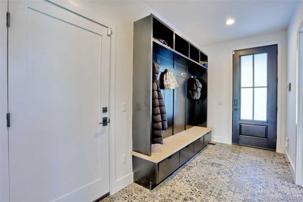 37 Harvest Road, New City, NY 10956 - Photo 18 of 43