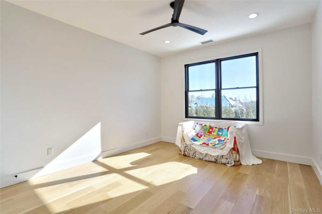 37 Harvest Road, New City, NY 10956 - Photo 28 of 43