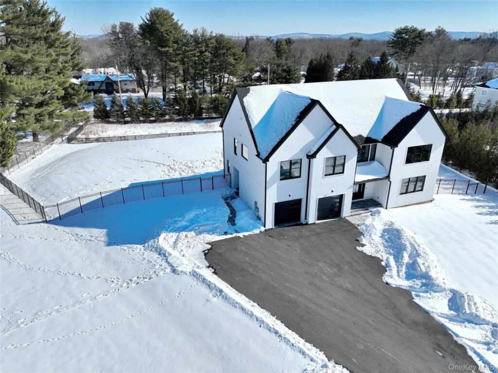 37 Harvest Road, New City, NY 10956 - Photo 31 of 43