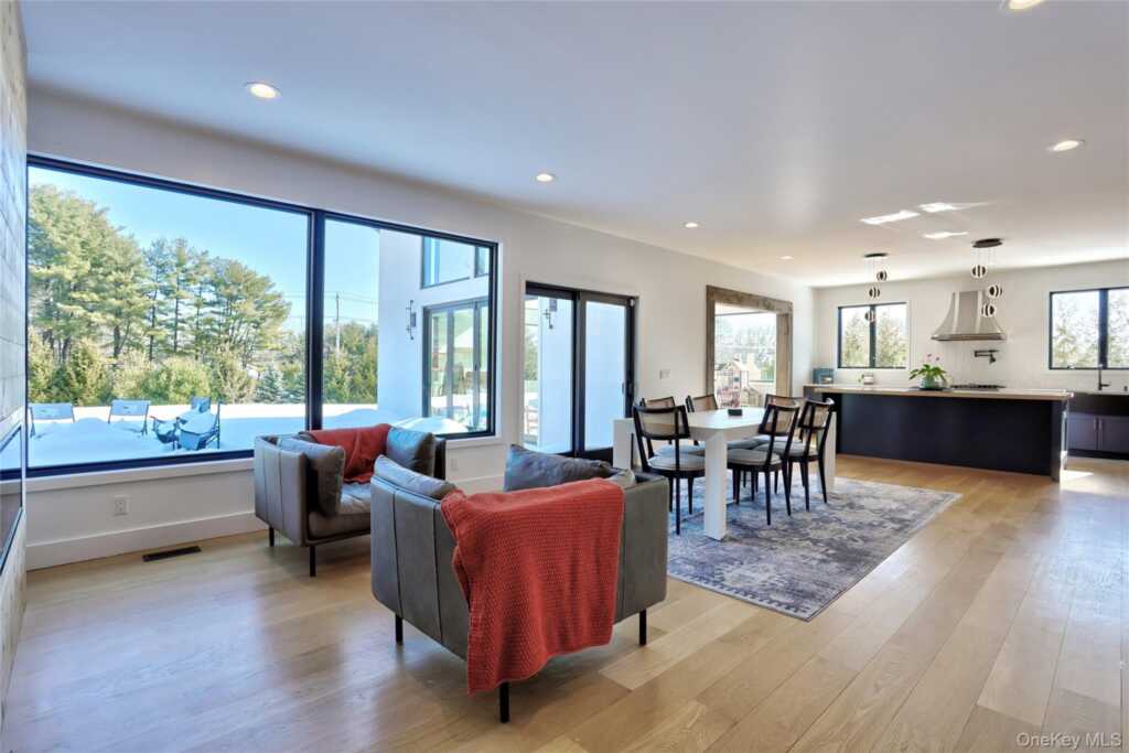 37 Harvest Road, New City, NY 10956 - Photo 5 of 43