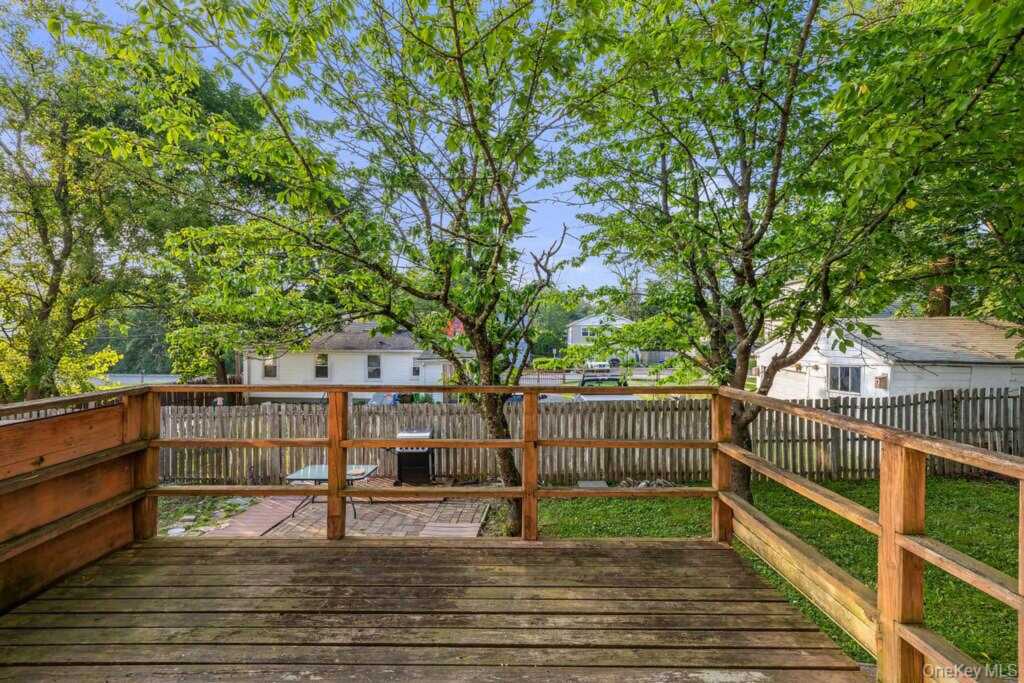 12 Gillis Avenue, Nyack, NY 10960 - Photo 12 of 26