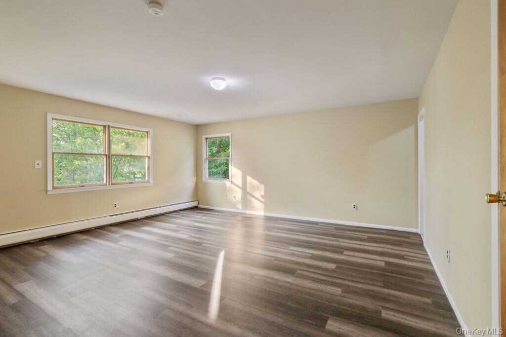 12 Gillis Avenue, Nyack, NY 10960 - Photo 14 of 26