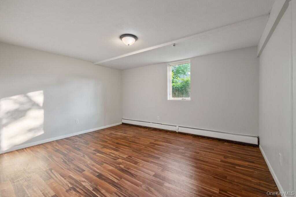 12 Gillis Avenue, Nyack, NY 10960 - Photo 23 of 26