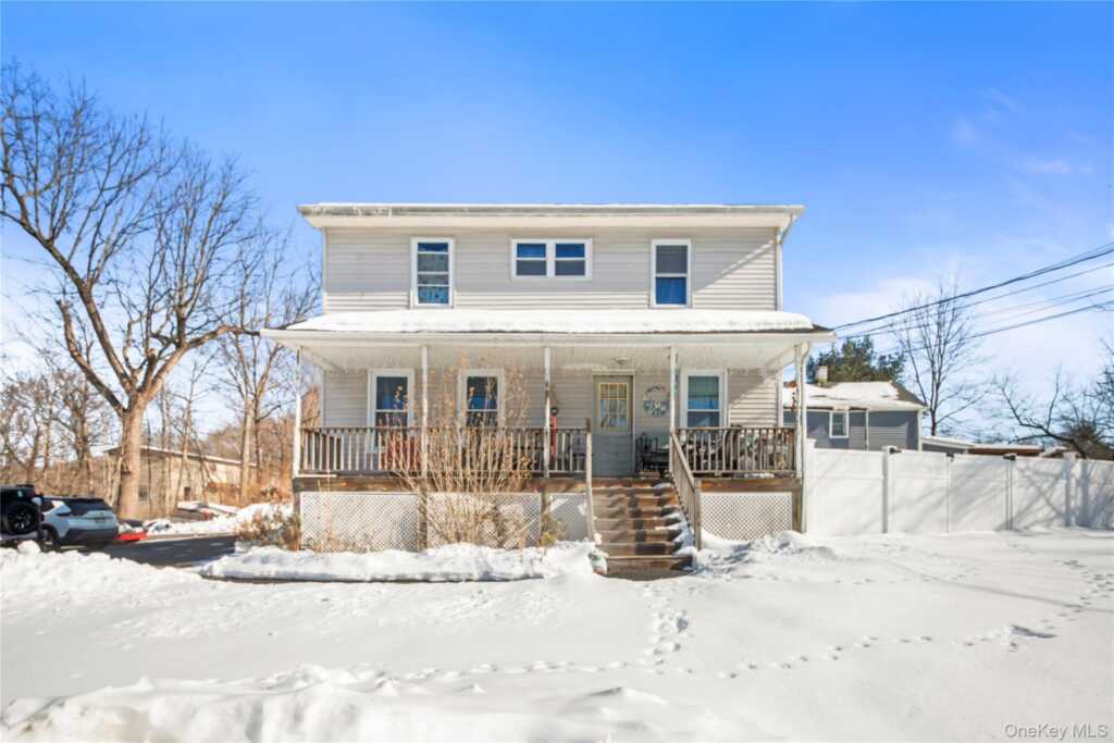 25 Laurel Road, Nyack, NY 10960