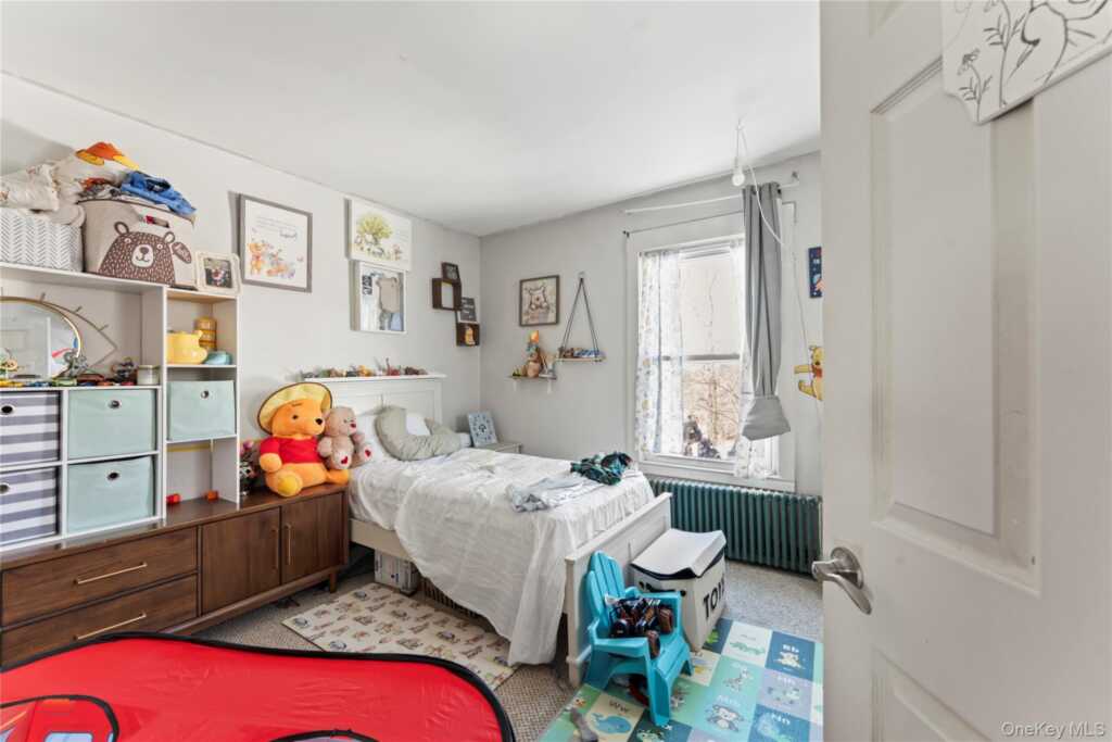 25 Laurel Road, Nyack, NY 10960 - Photo 10 of 28