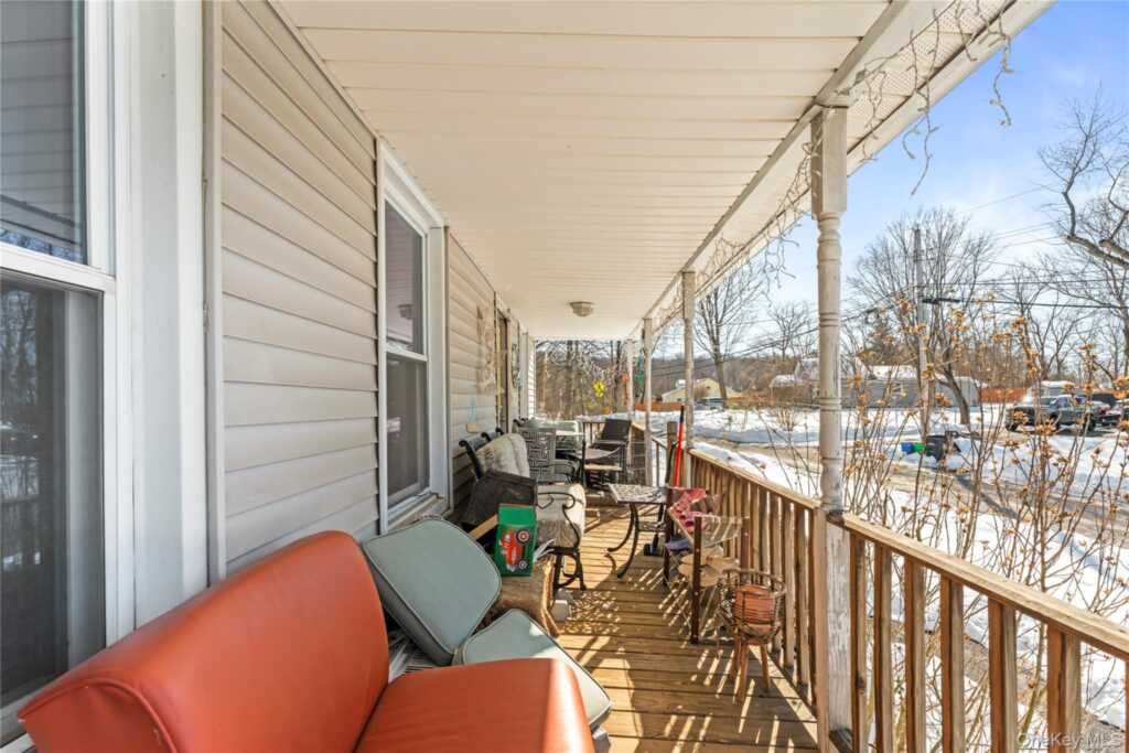 25 Laurel Road, Nyack, NY 10960 - Photo 14 of 28