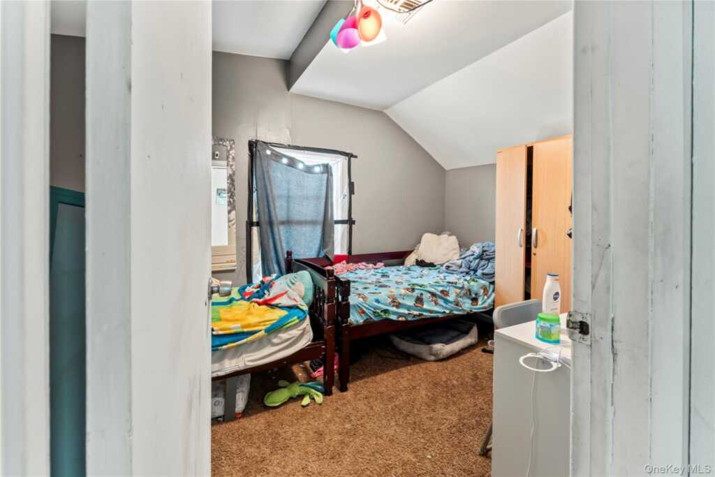 25 Laurel Road, Nyack, NY 10960 - Photo 24 of 28