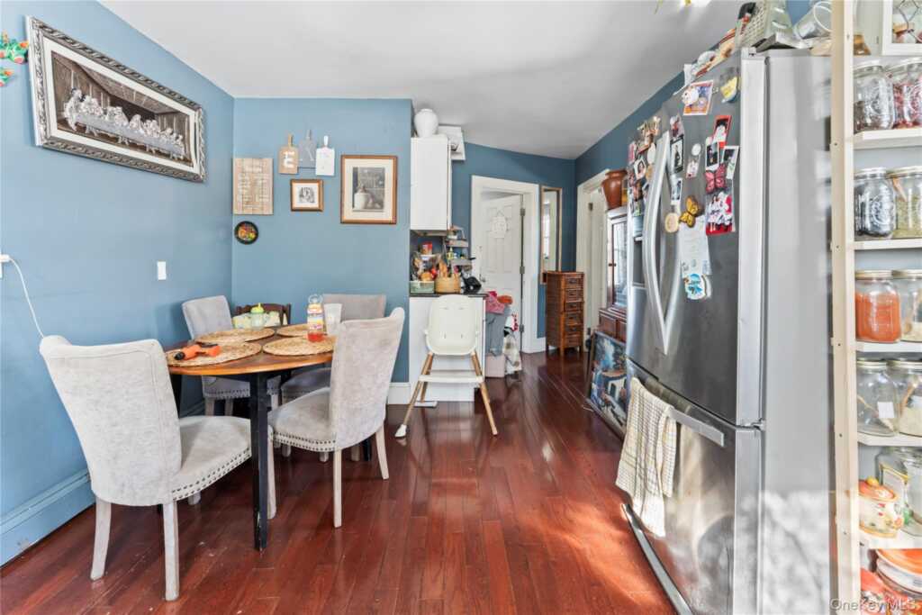 25 Laurel Road, Nyack, NY 10960 - Photo 6 of 28