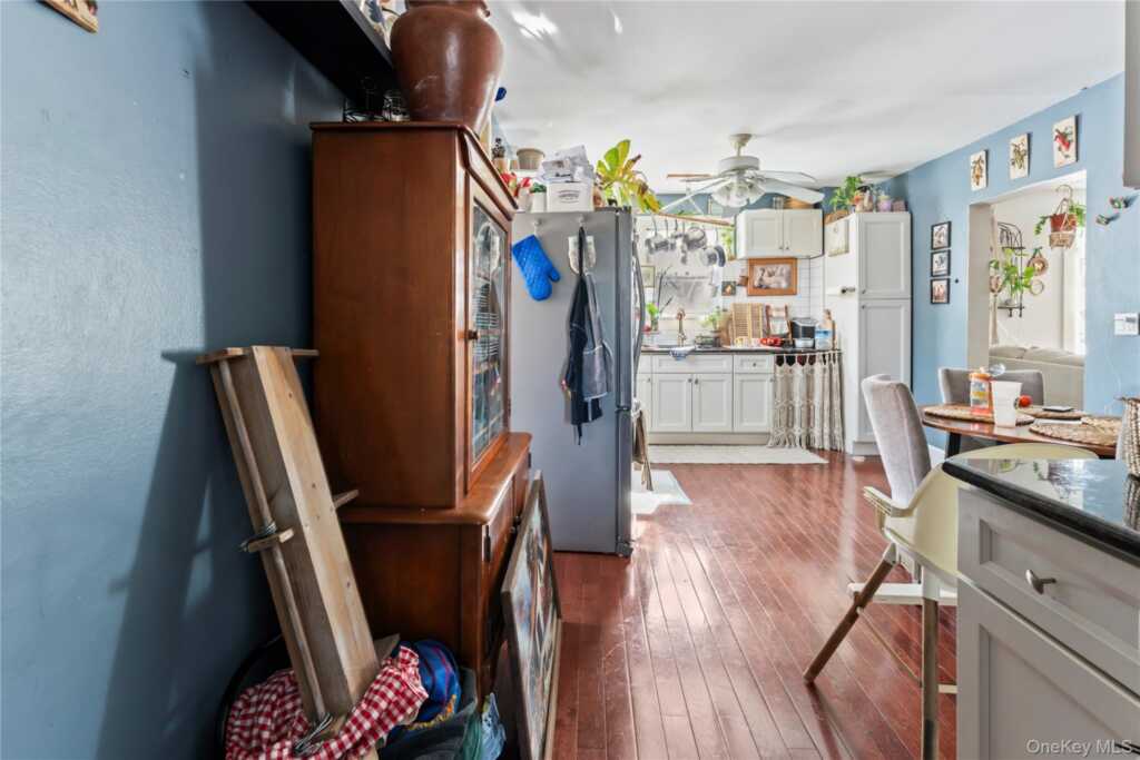 25 Laurel Road, Nyack, NY 10960 - Photo 7 of 28